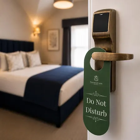 Powerscourt Arms 酒店 恩尼斯凯里